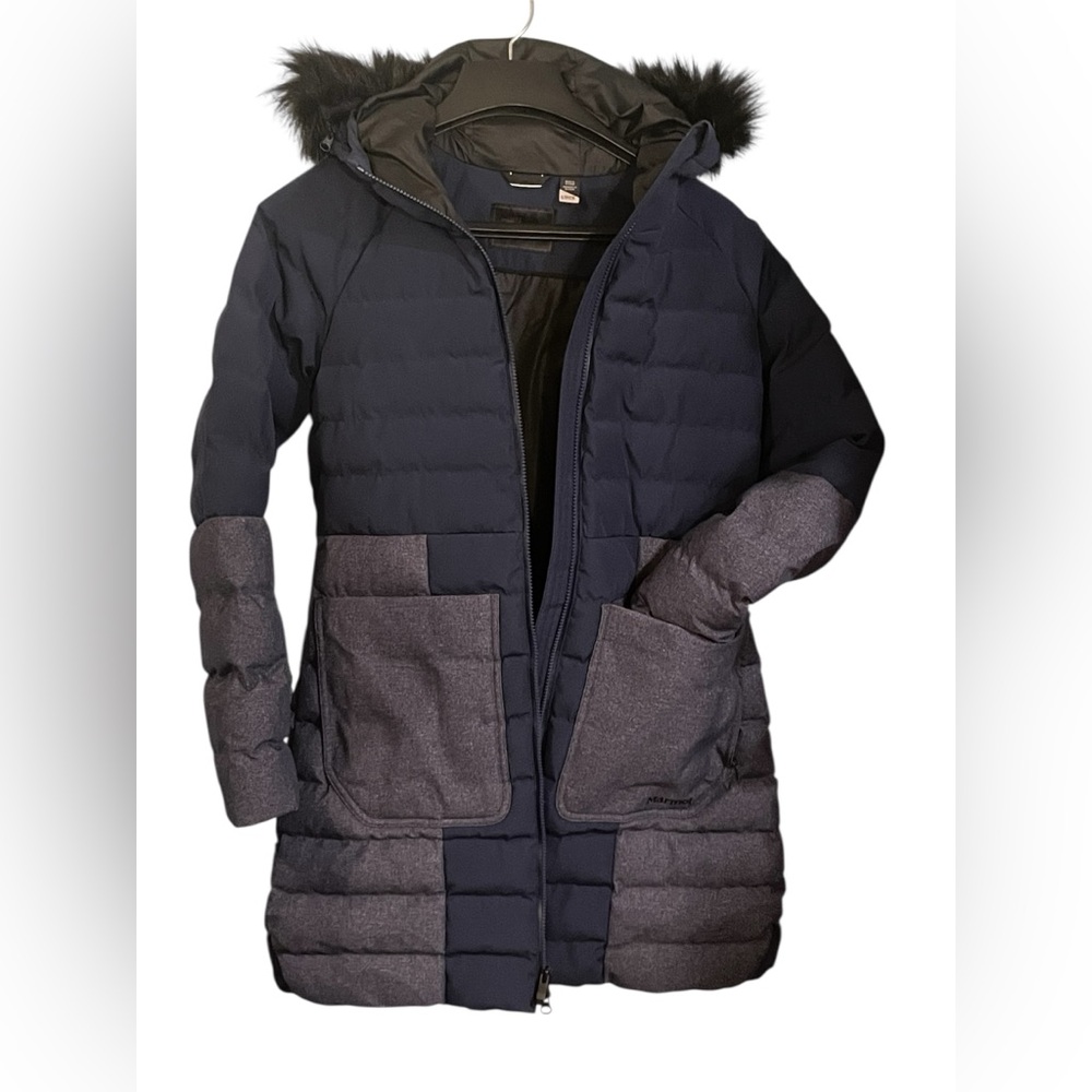 Marmot women’s Margaret featherless jacket size small navy blue